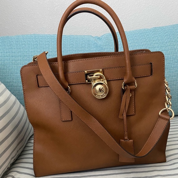 Michael Kors Hamilton purse - Picture 1 of 4